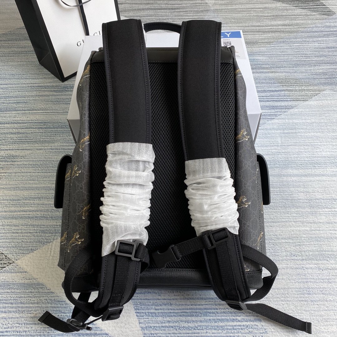 G*u*i backpacks-34*42*16cm