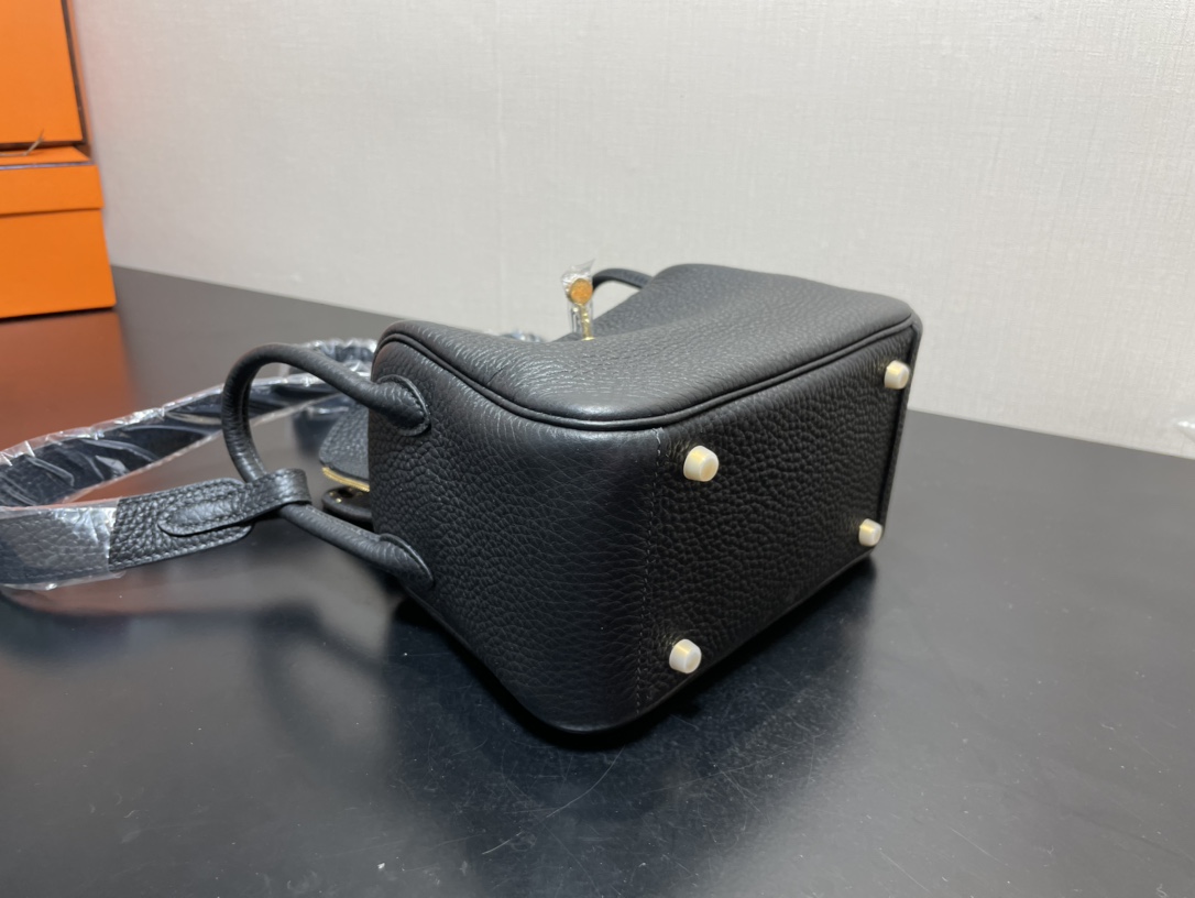 H**mes lindy 19-togo leather-19cm