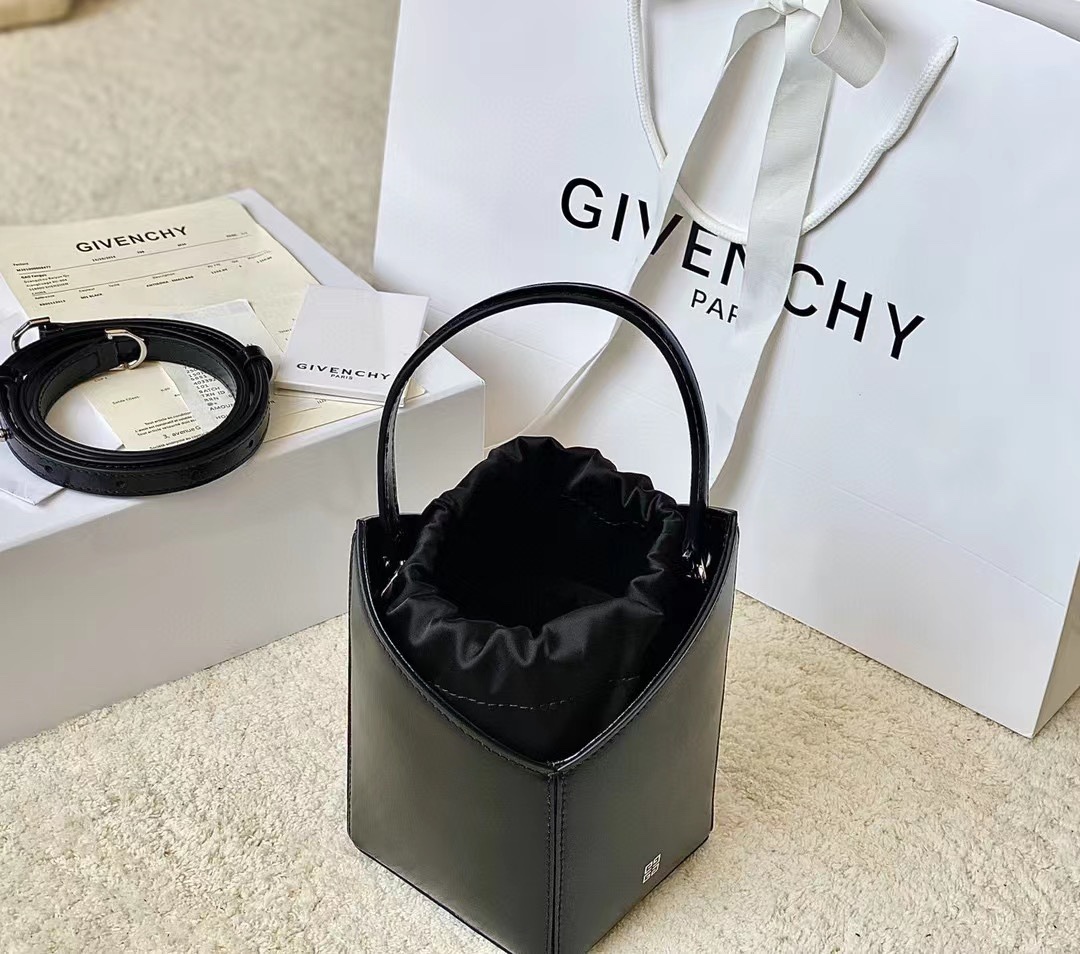 Givenchy Cutout Bucket-16*11*11 CM