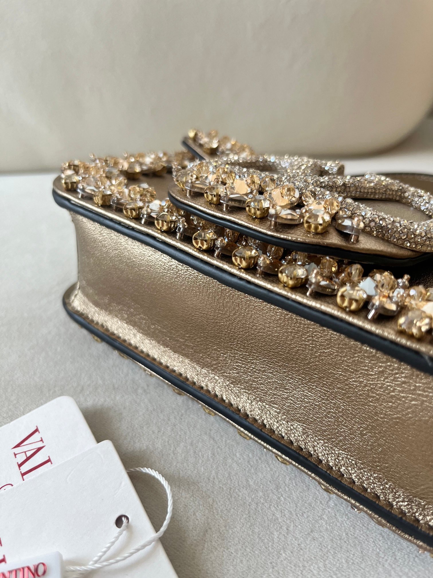 Valentino Garavani Mini Loco-19*10.5*5CM