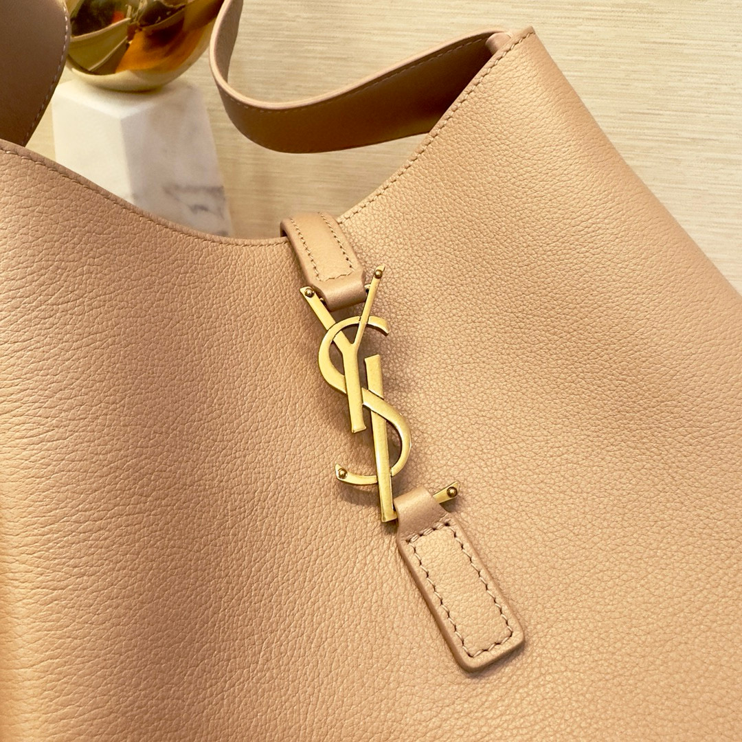 Y*L le5a7 vintage bag-23×22×10cm