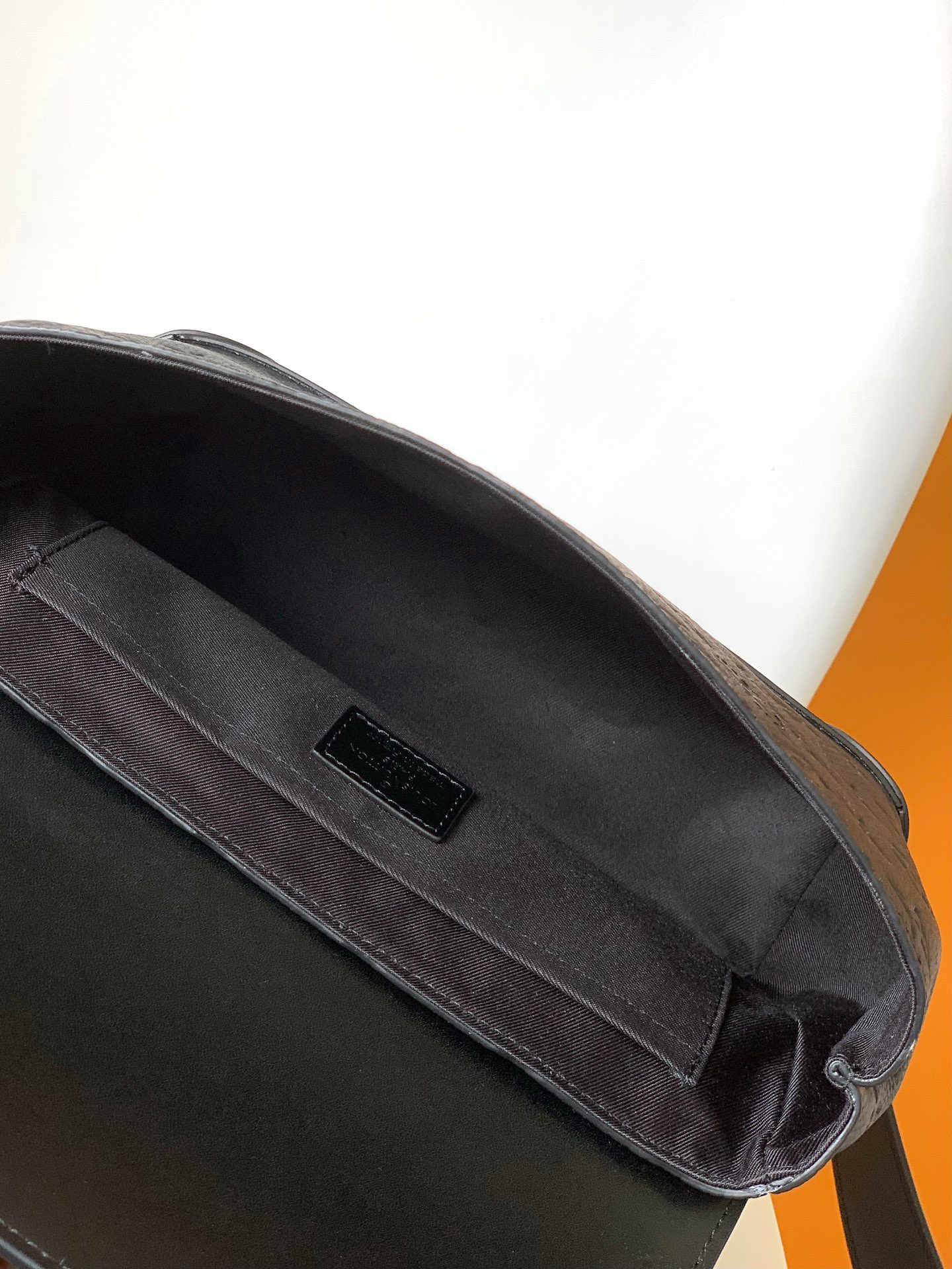 l0vis Vvtt0n pochette steamer -m46953-25 x 19 x 8 cm