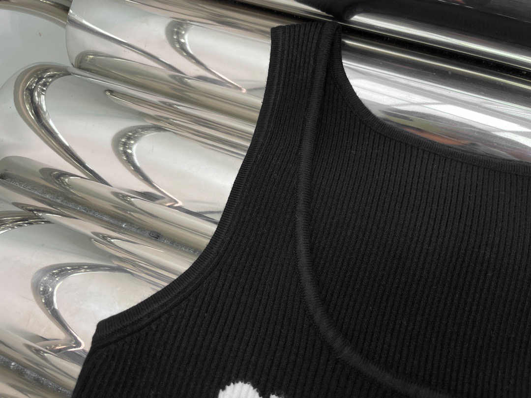 M1v M1v viscose tank top