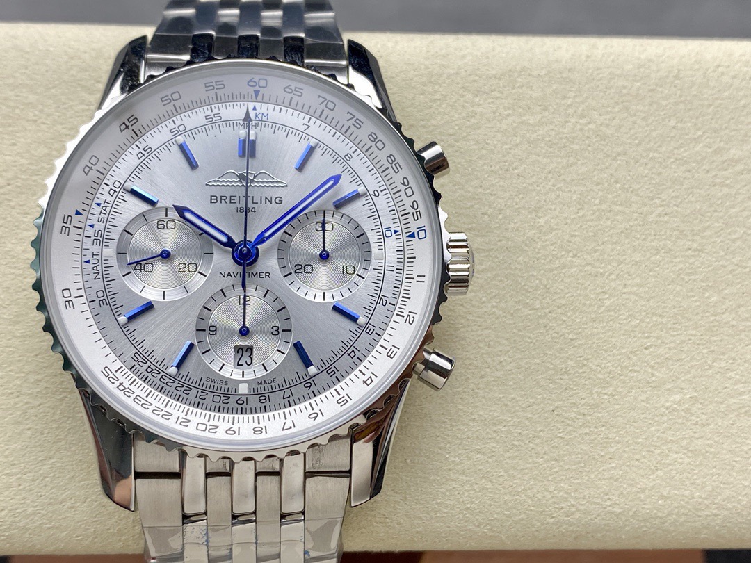 Breitling Navitimer B01 Chronograph Watch