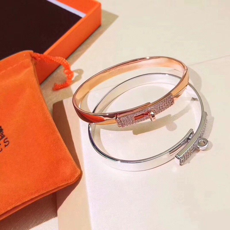 H**mes kelly bracelet