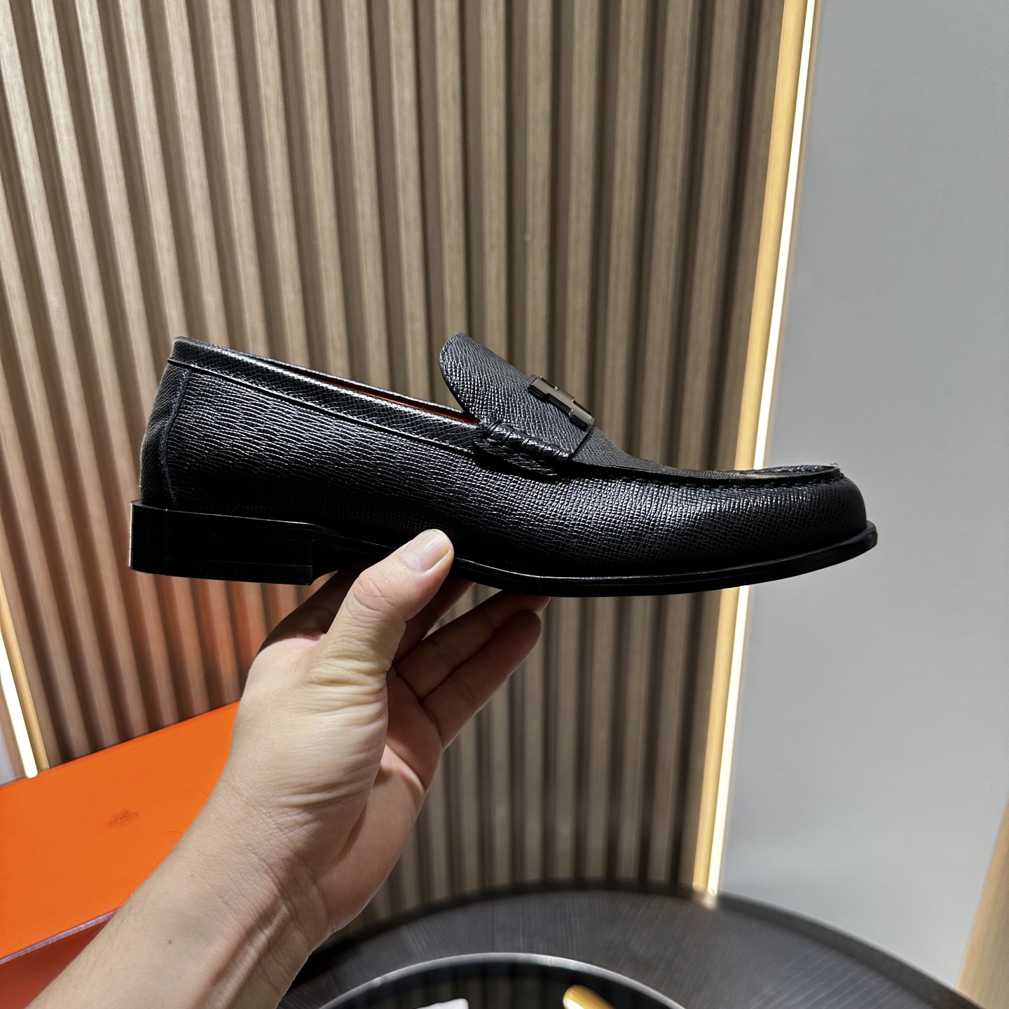 Herm*ès Guillaume Loafers