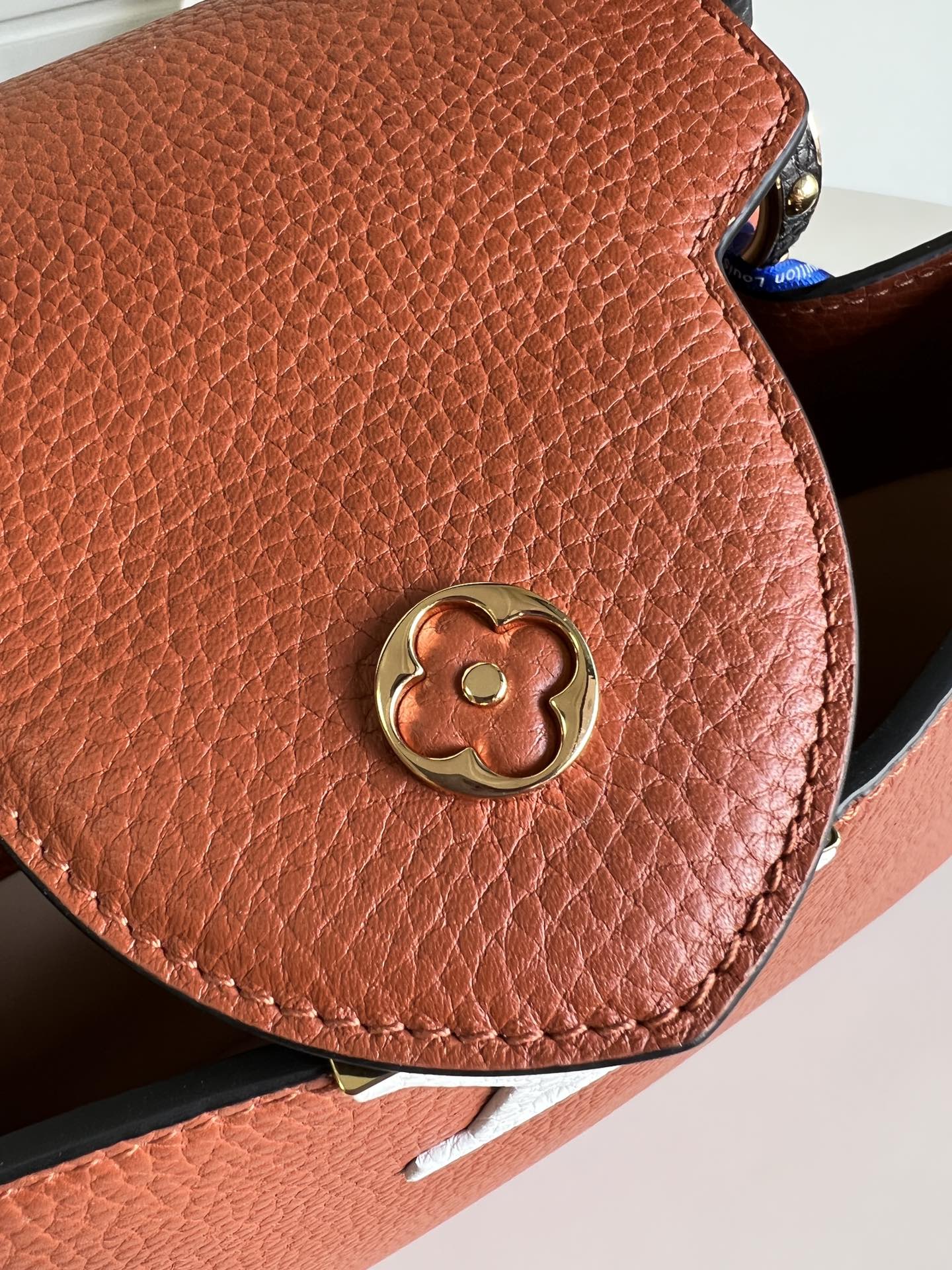 l0*is V*t0n capucines handlebag-27*18*9&32*20*11cm