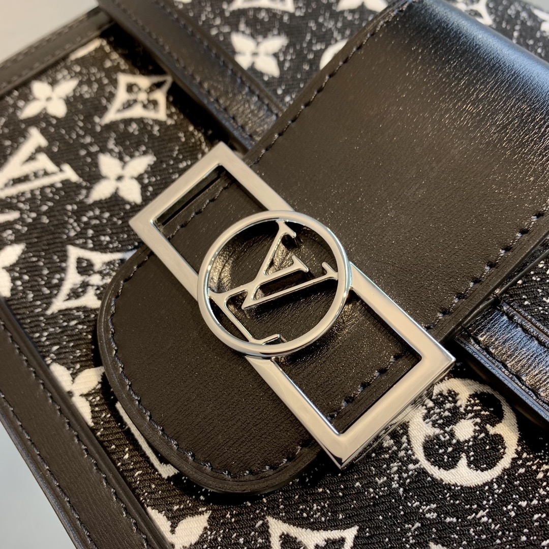 l0*is V*t0n dauphine-25*17*10.5cm