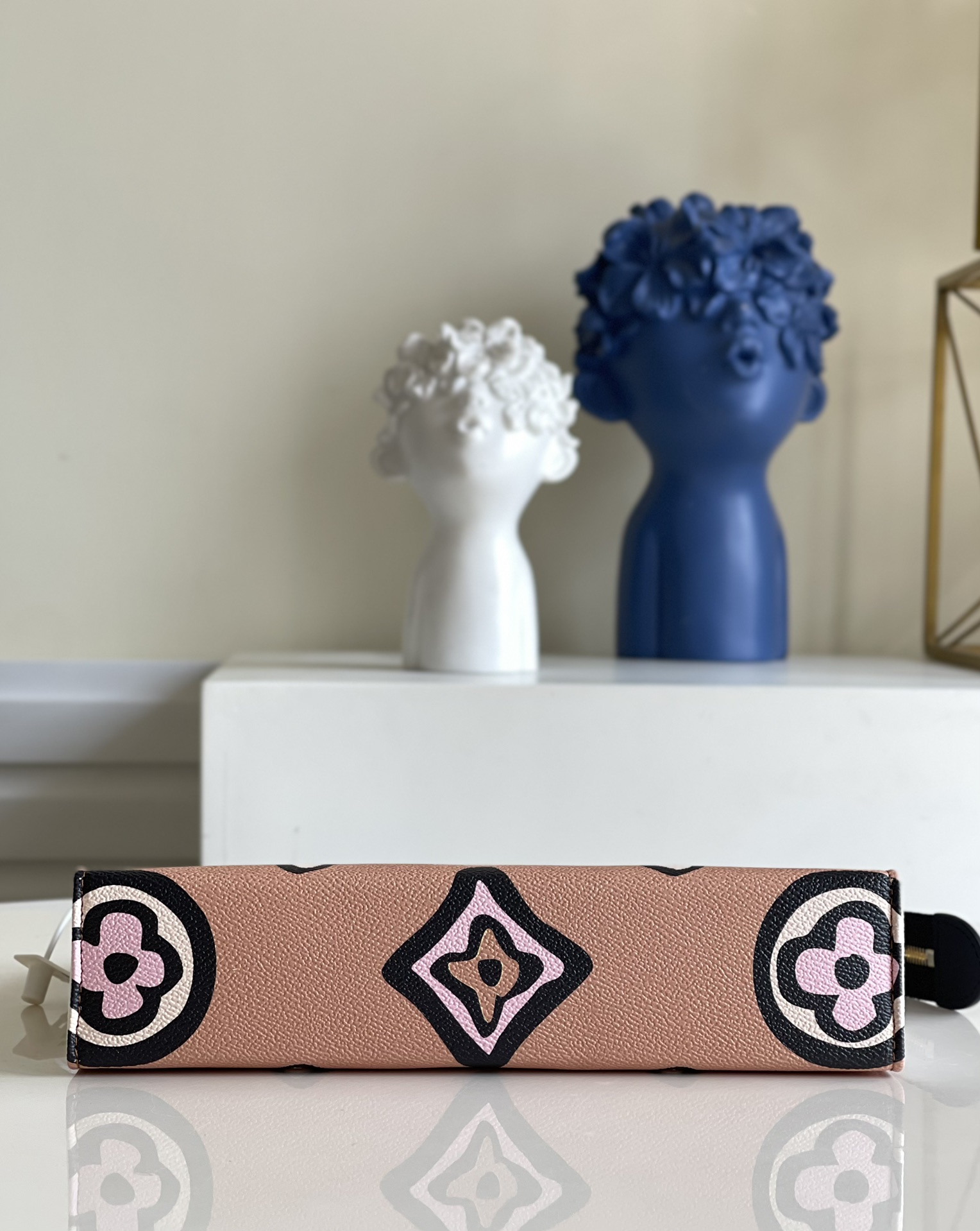 l0*is V*t0n wild at heart toiletry pouch 26-26*20*5cm