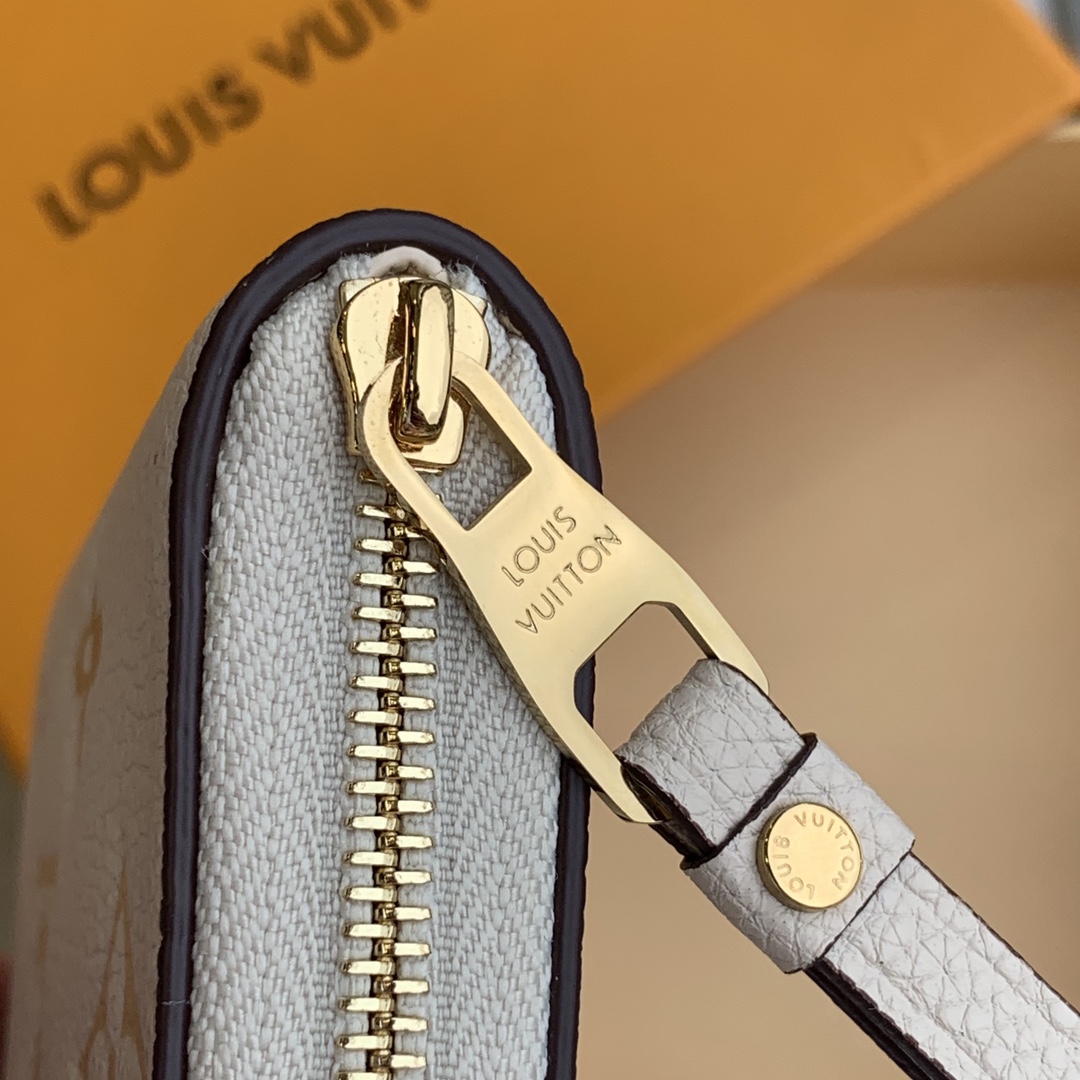 l0*is V*t0n by the pool zippy wallet-11*8.5*12cm