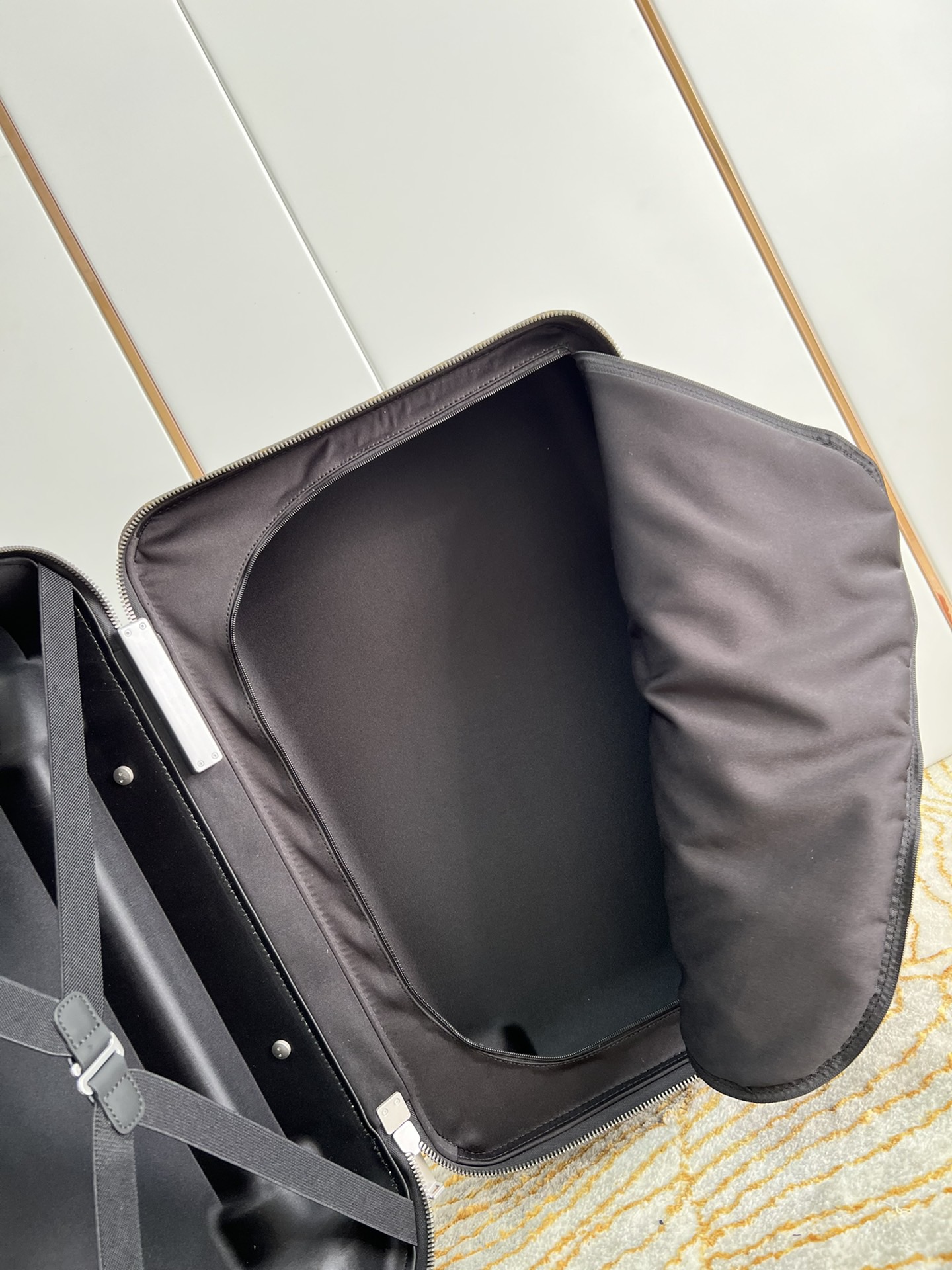 l0vis Vvtt0n horizon 55-38*55*21cm