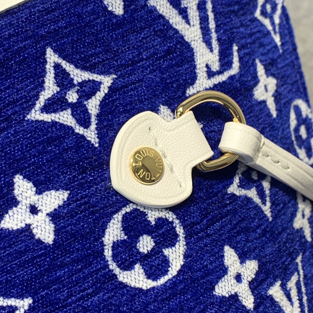 l0*is V*t0n neverfull m46102-32*29*17cm