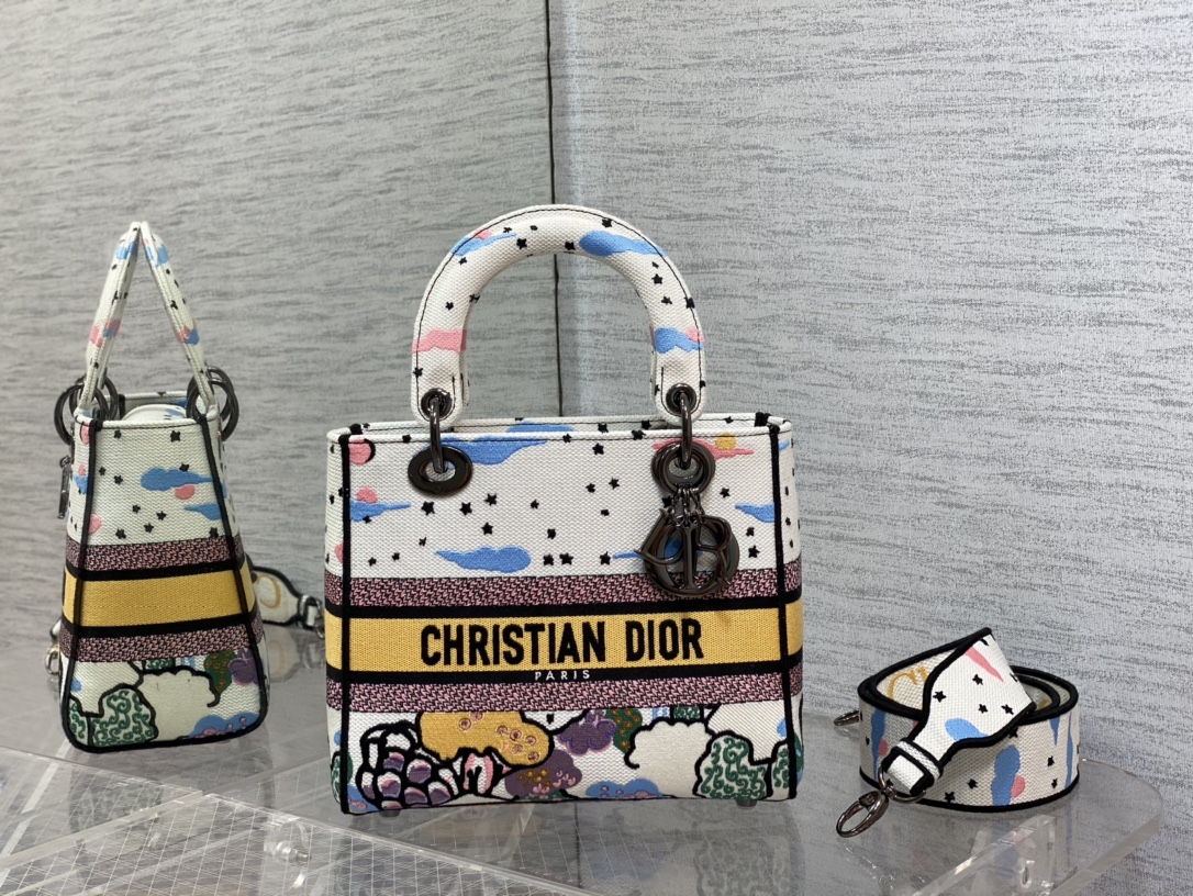 lady D*or handle bag-24cm