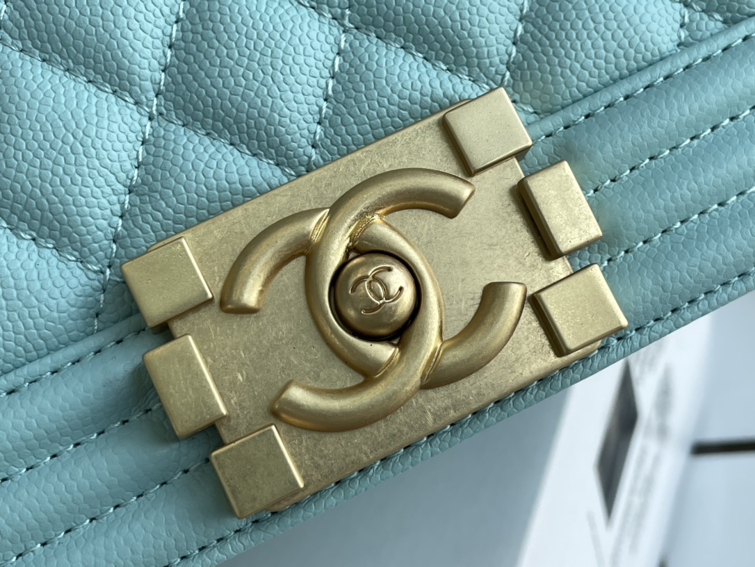 Ch@nel Boy Bag-Caviar-20CM