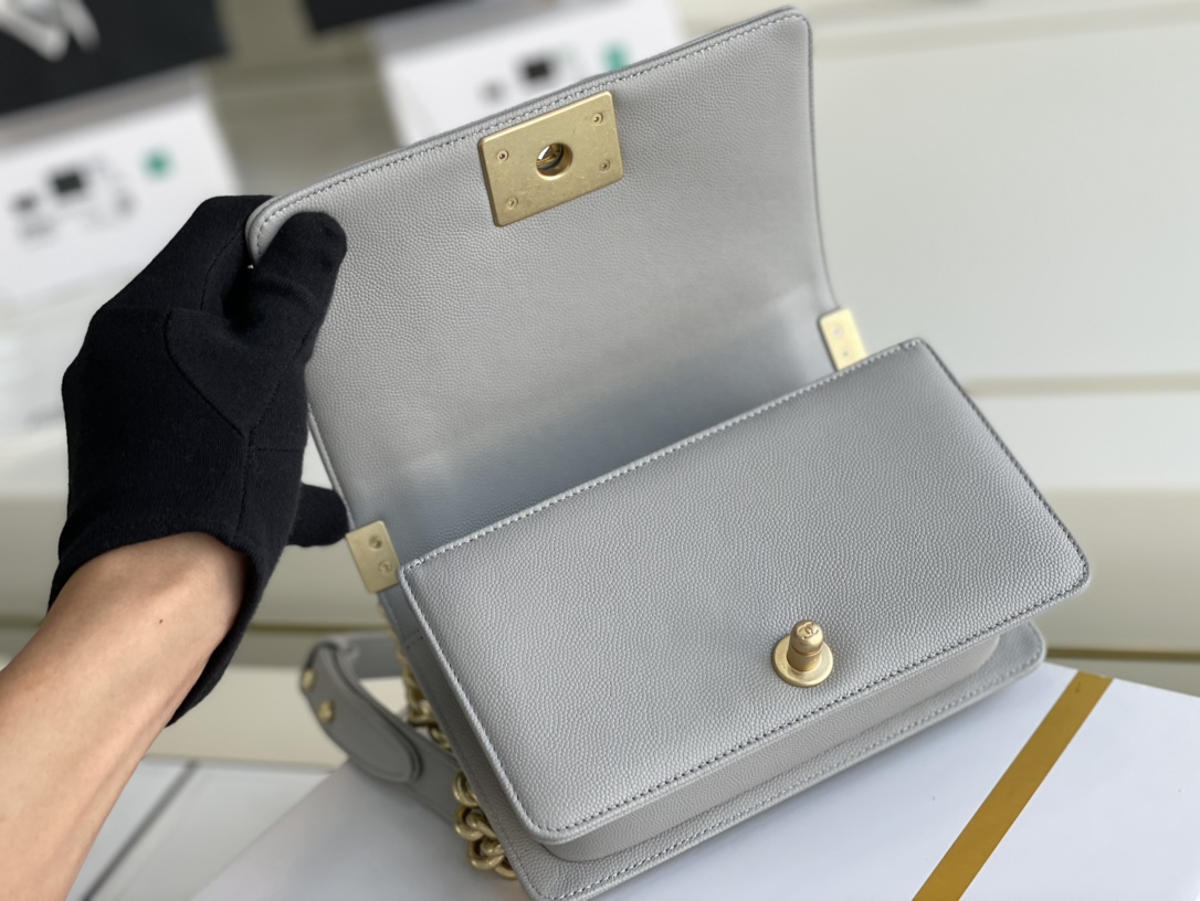 Ch@nel Boy Bag-Caviar-20CM