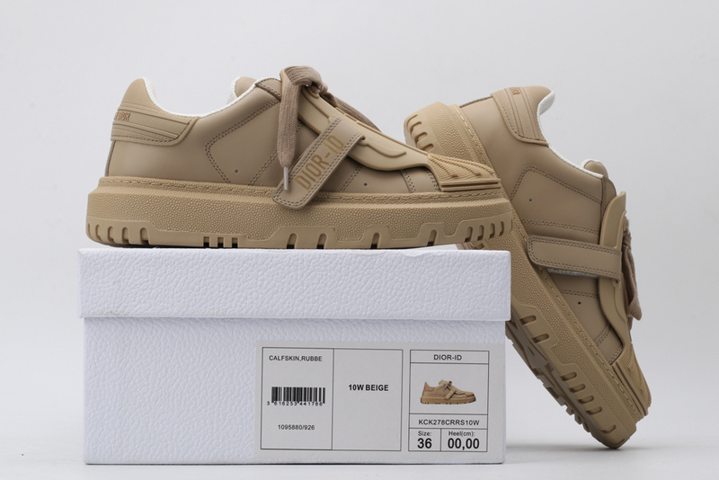 D*or sports sneakers