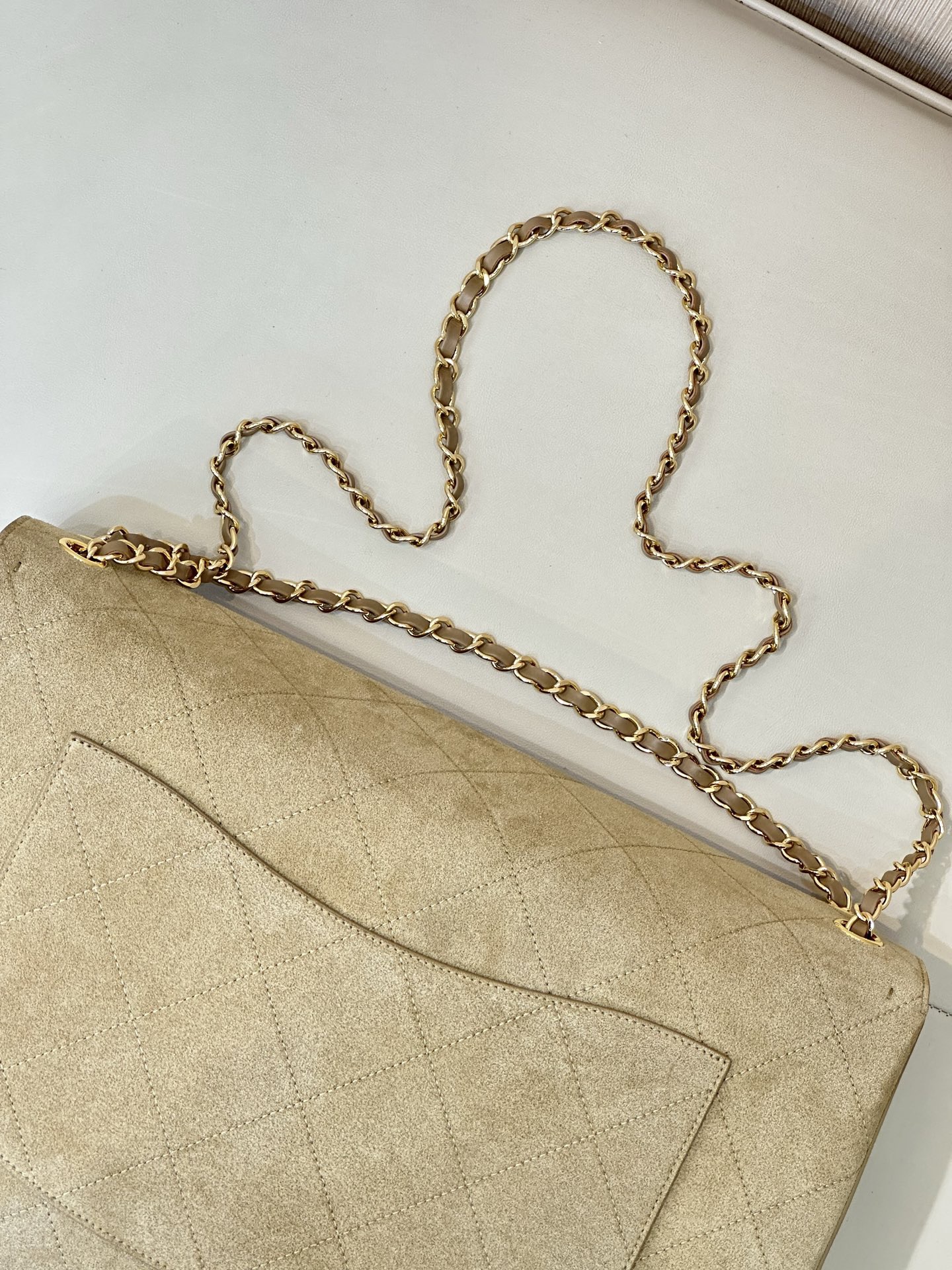 Ch@nel Maxi flapbag , Suede Calfskin & Gold-Tone Metal-26*38.5*11CM