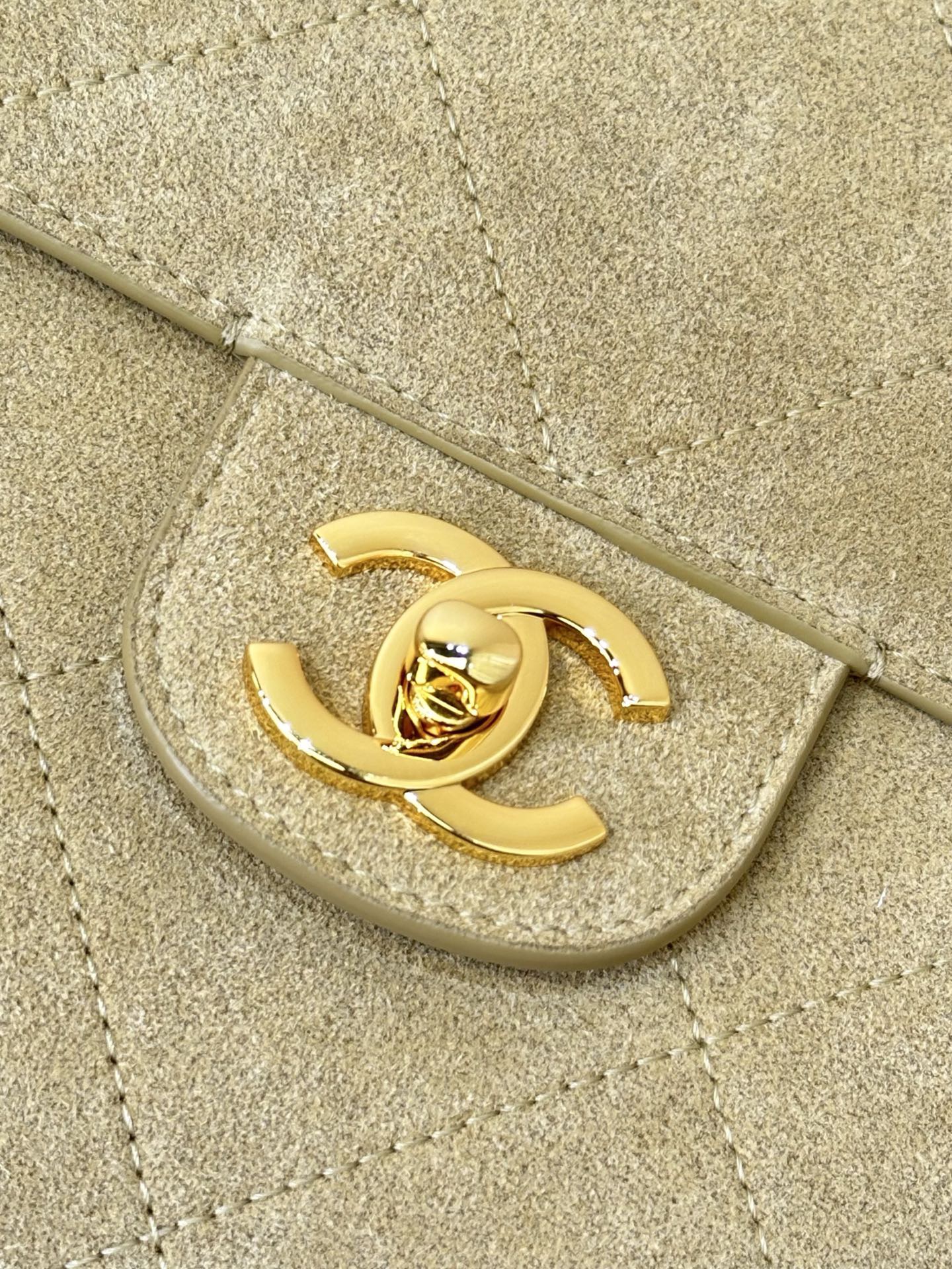 Ch@nel Maxi flapbag , Suede Calfskin & Gold-Tone Metal-26*38.5*11CM