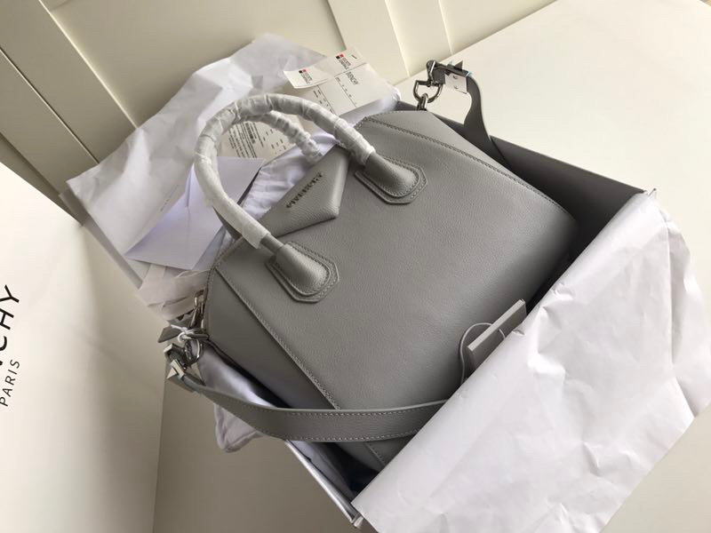 Givenchy Antigona Tote-33*18*26CM