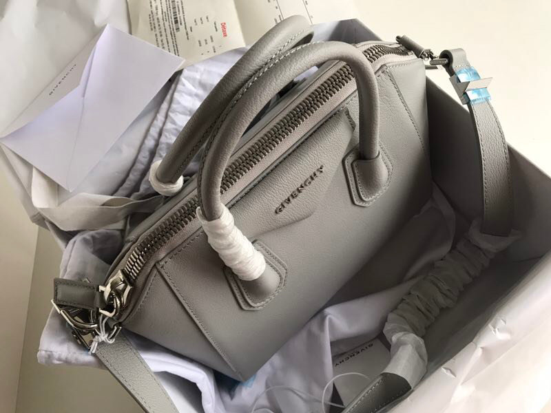 Givenchy Antigona Tote-33*18*26CM