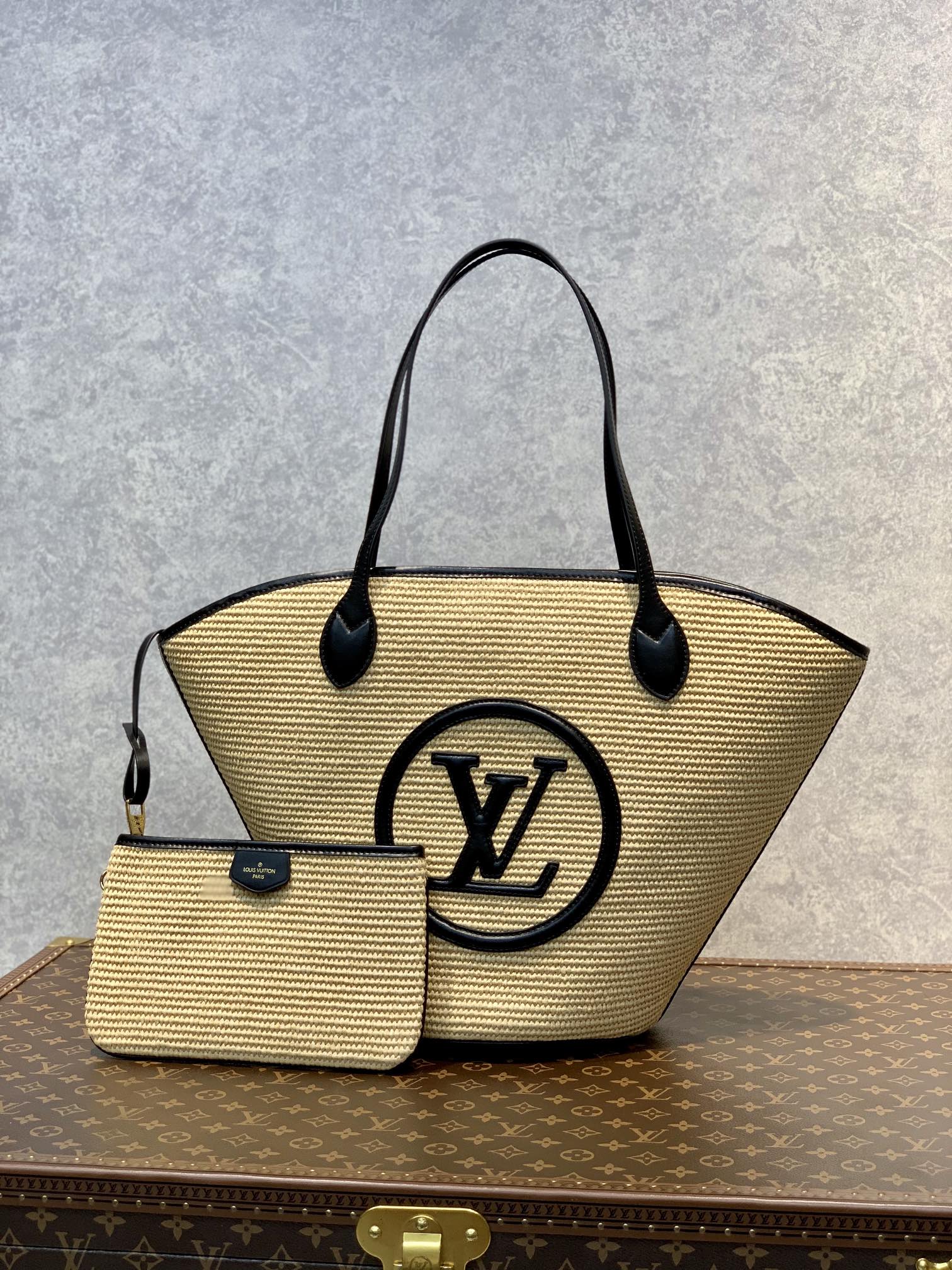 l0*is V*t0n tote-57*34*18cm