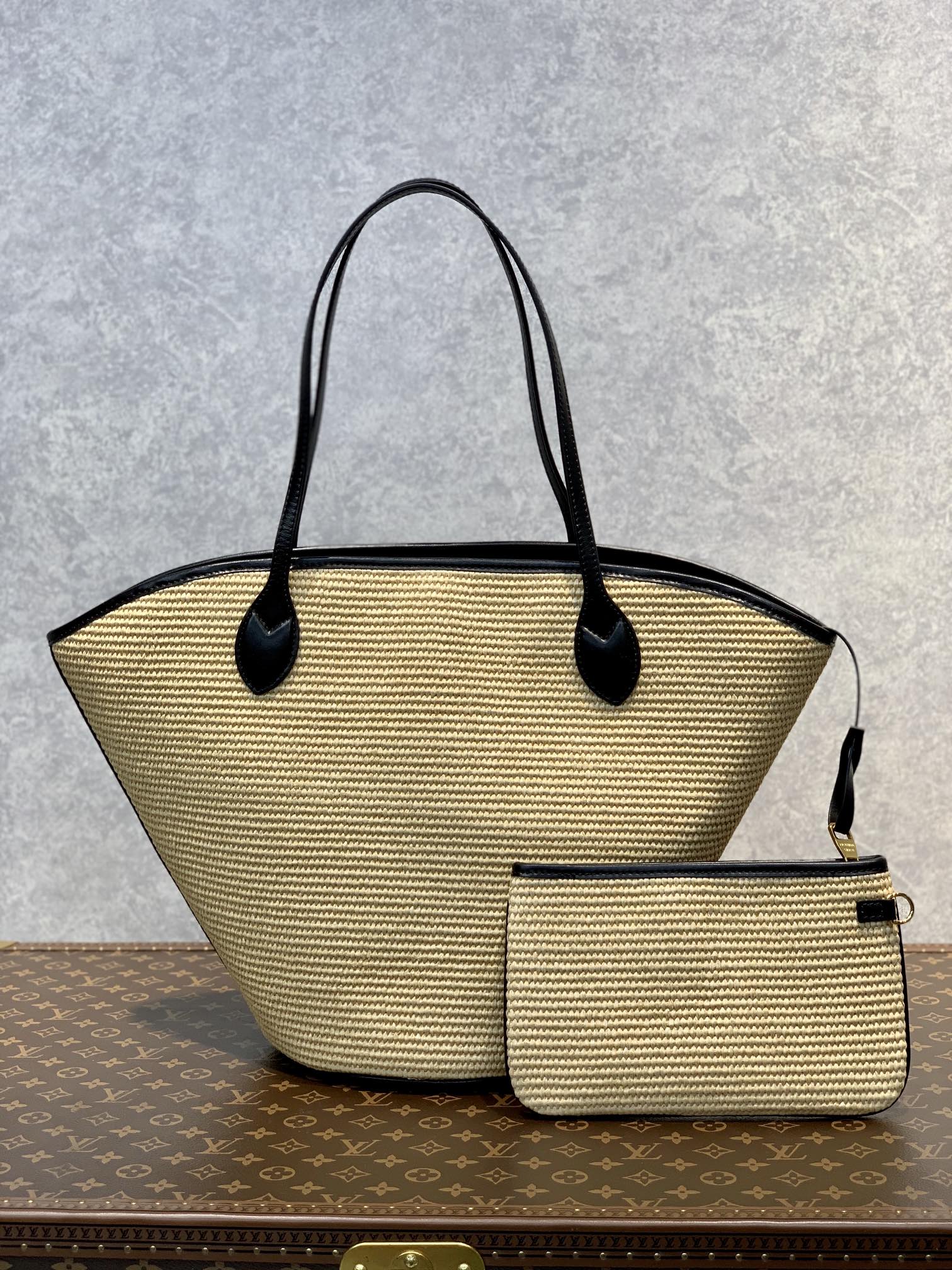 l0*is V*t0n tote-57*34*18cm