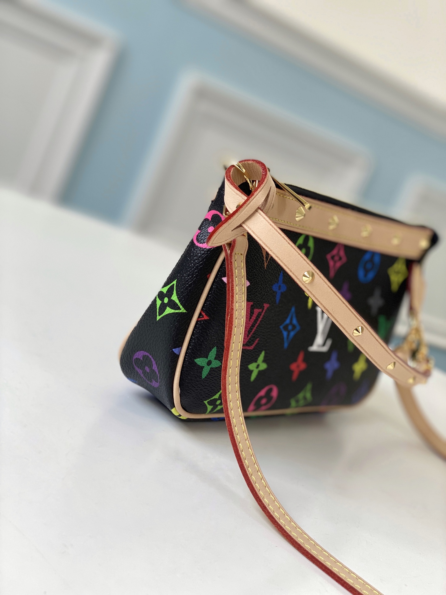 l0*is V*t0n pochette accessories-21*13*3cm