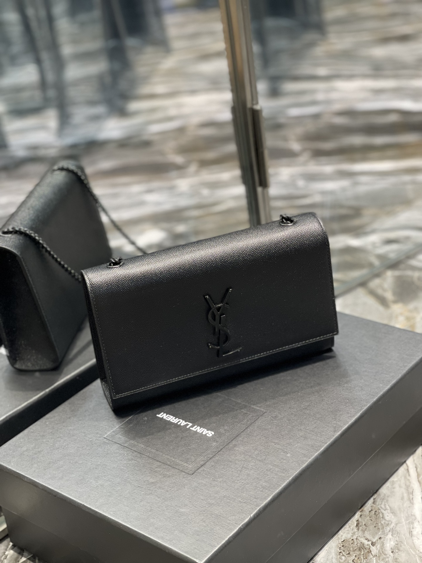 Y*L medium in grain de pouder embossed leather-24*14.5*5.5cm