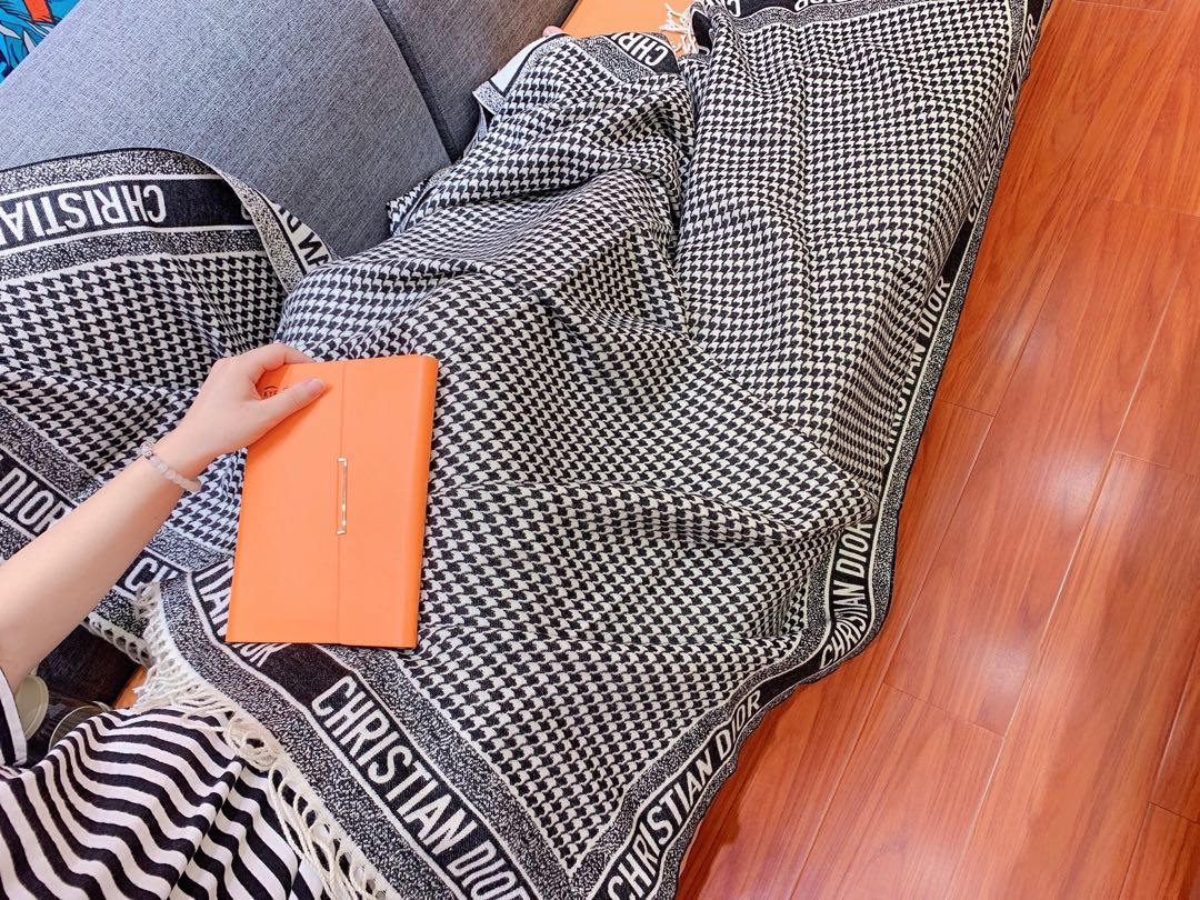 D*or blanket-140 x 140cm