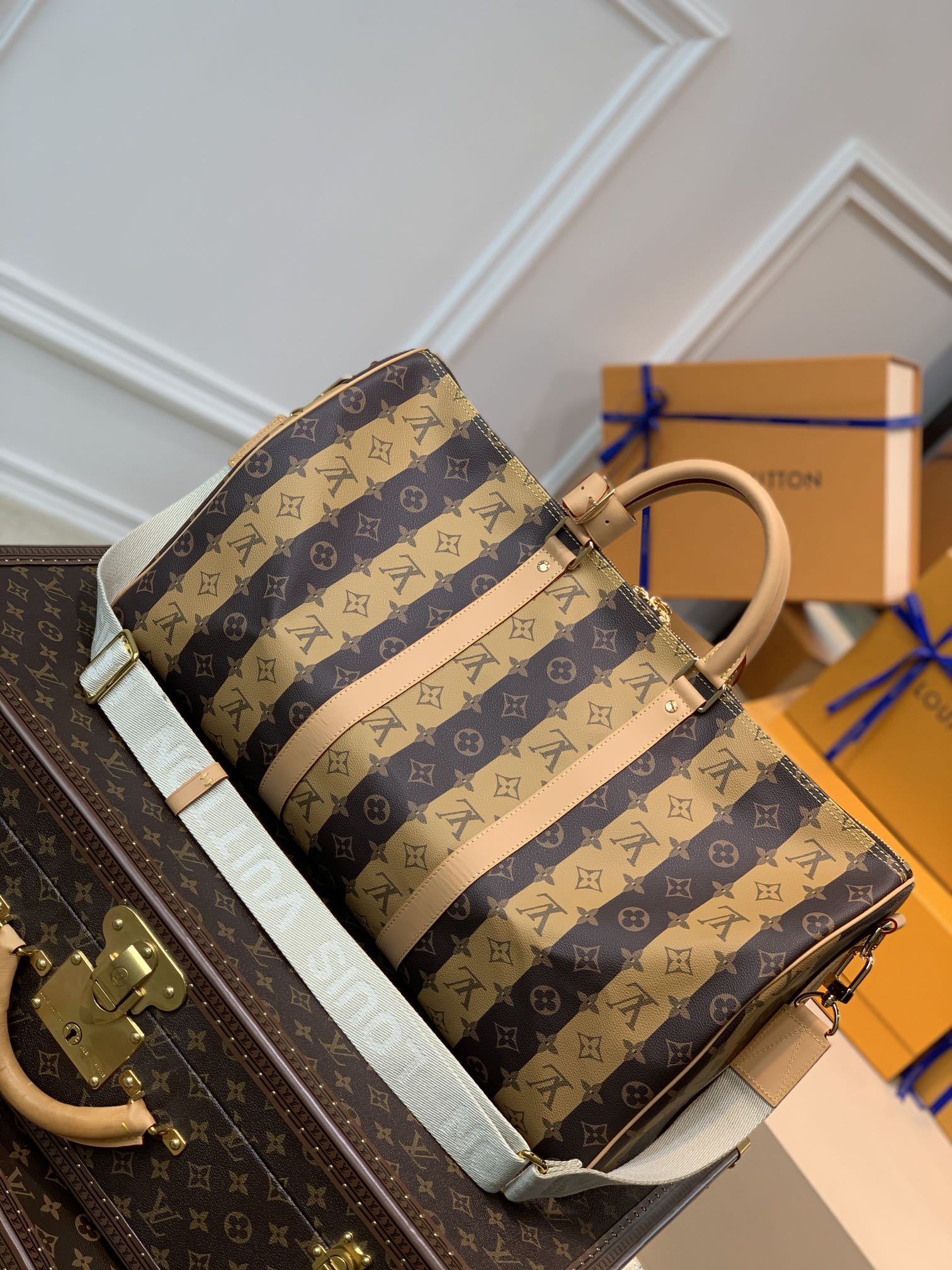 l0*is V*t0n keepall 50