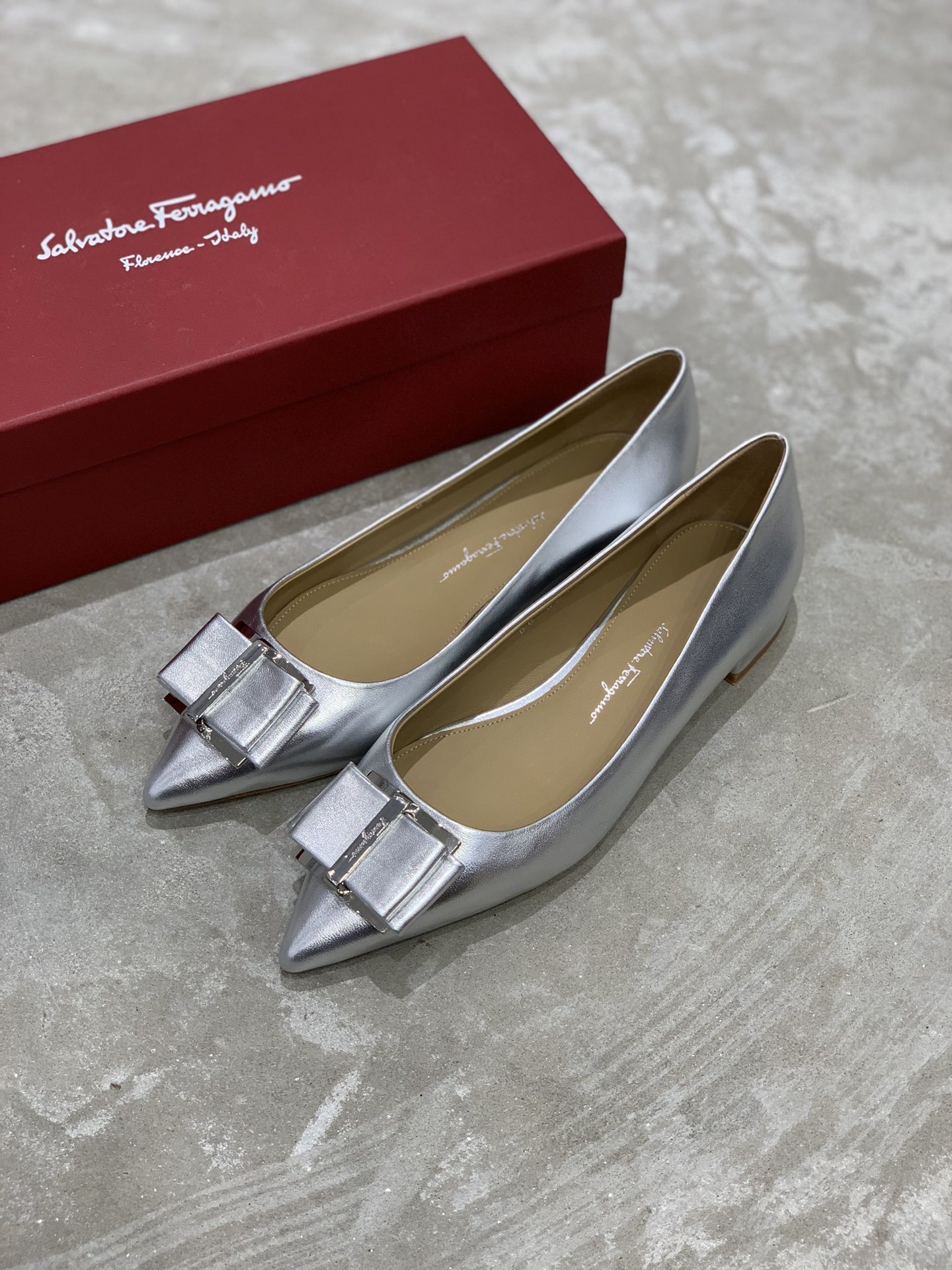 Salvatore Ferragamo-1CM