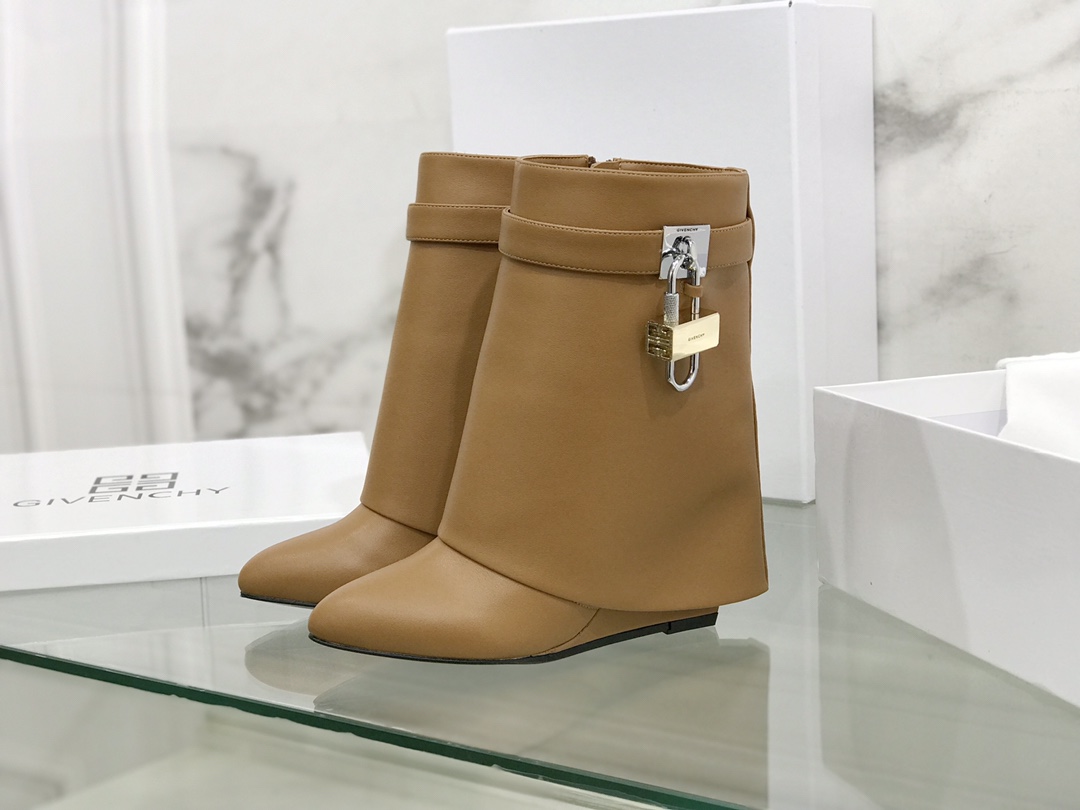Givenchy Boots(EU35-42)