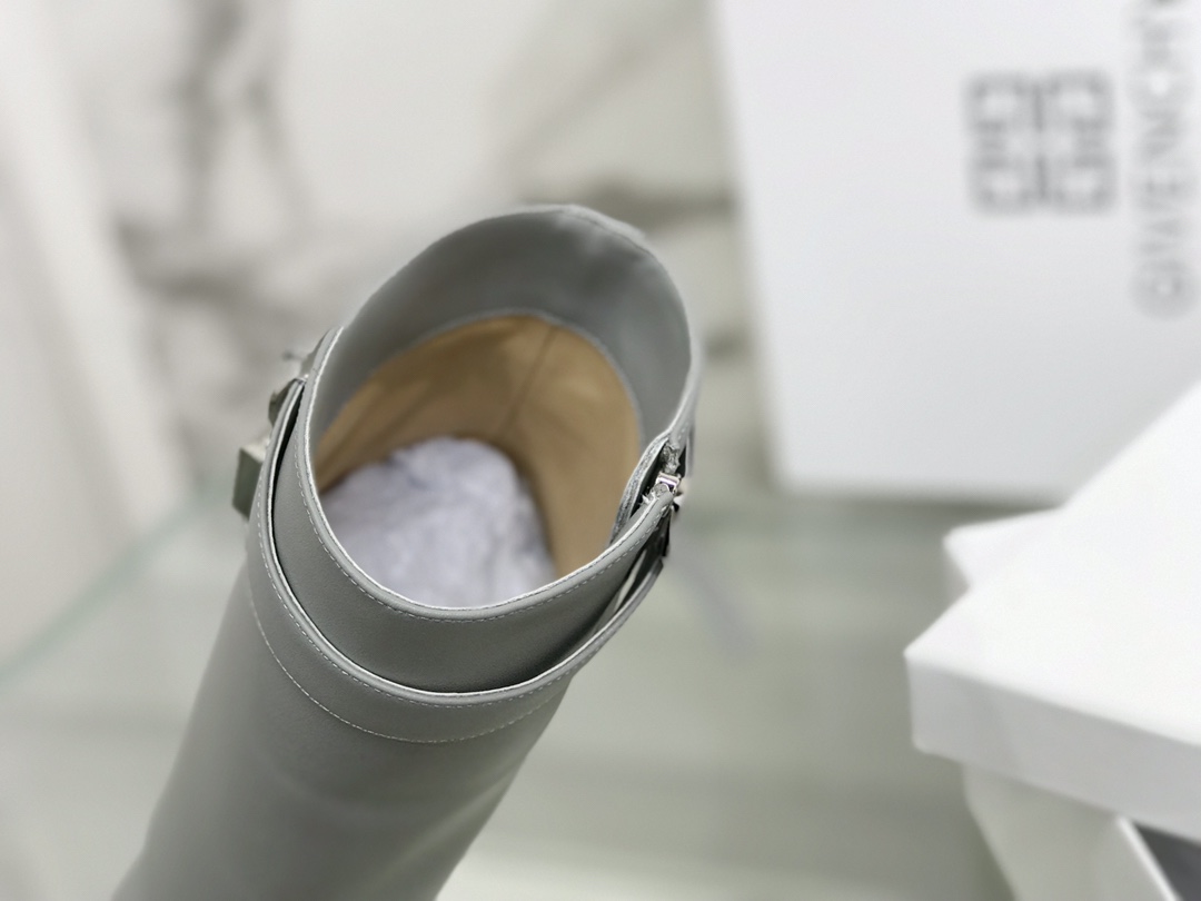 Givenchy Boots(EU35-42)