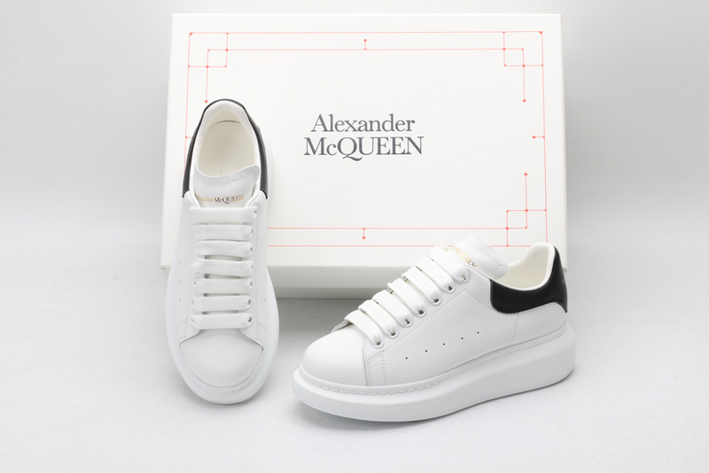 alexander M*Q*en sports shoes