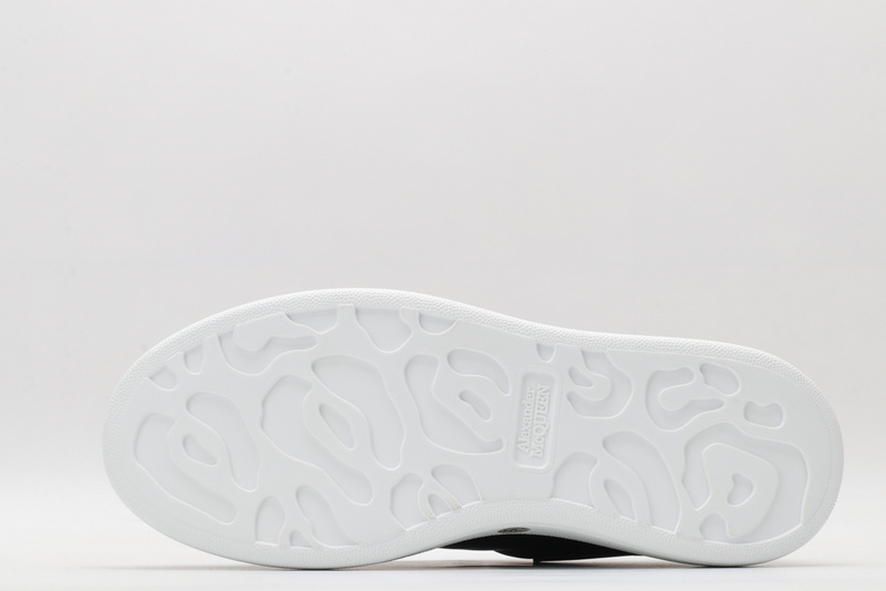 alexander M*Q*en sports shoes