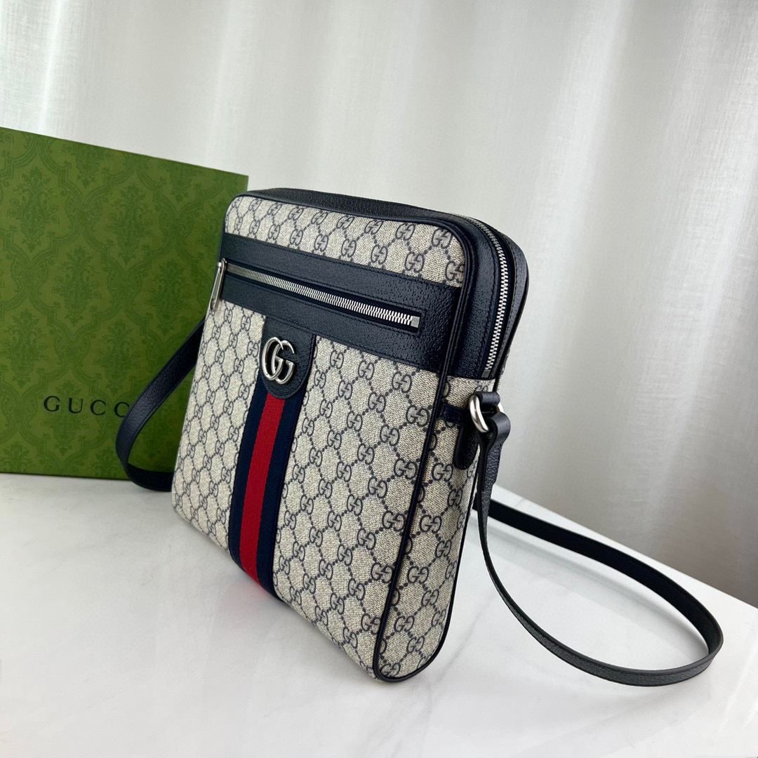g*u*i gg S*p*e bag-28*29*6cm