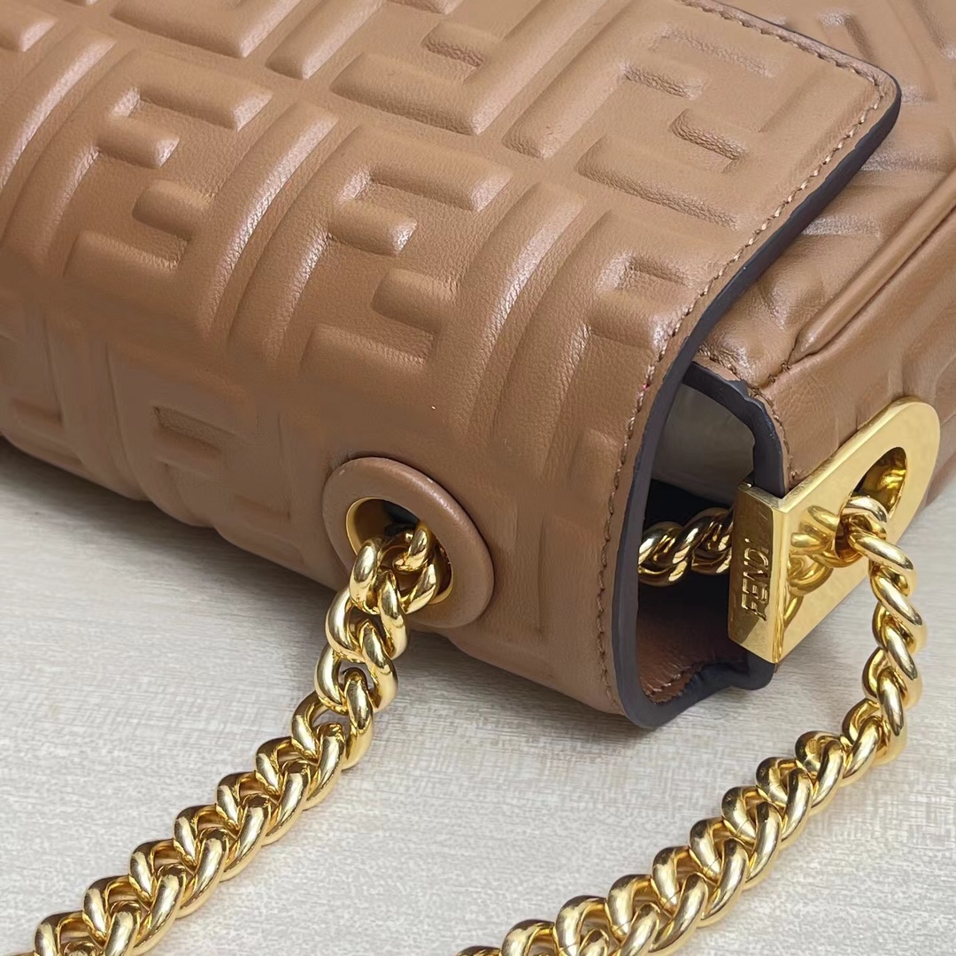 F**di baguette bag-24x14x7cm