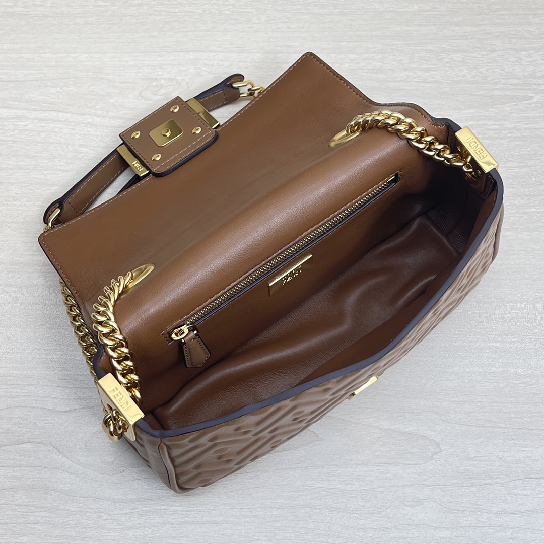 F**di baguette bag-24x14x7cm