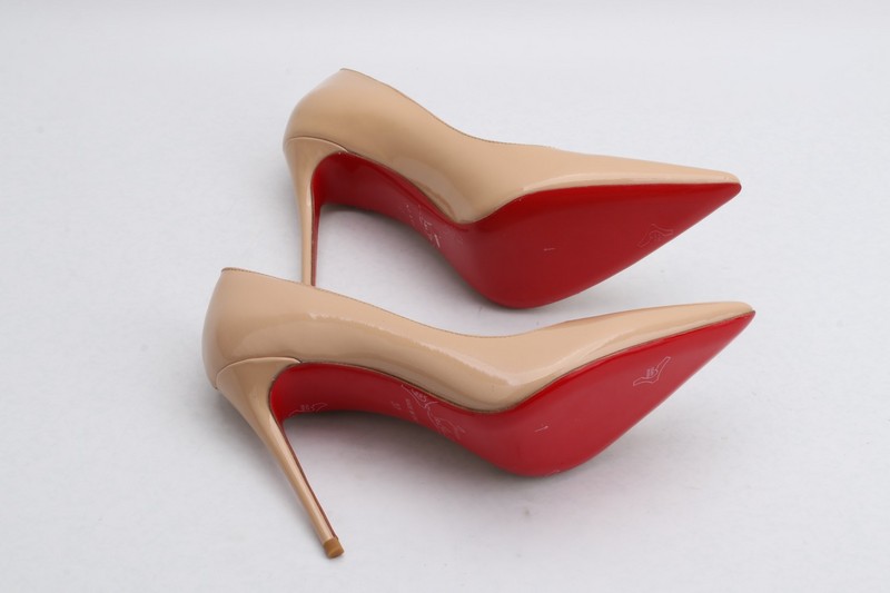 Ch**an louboutin heels