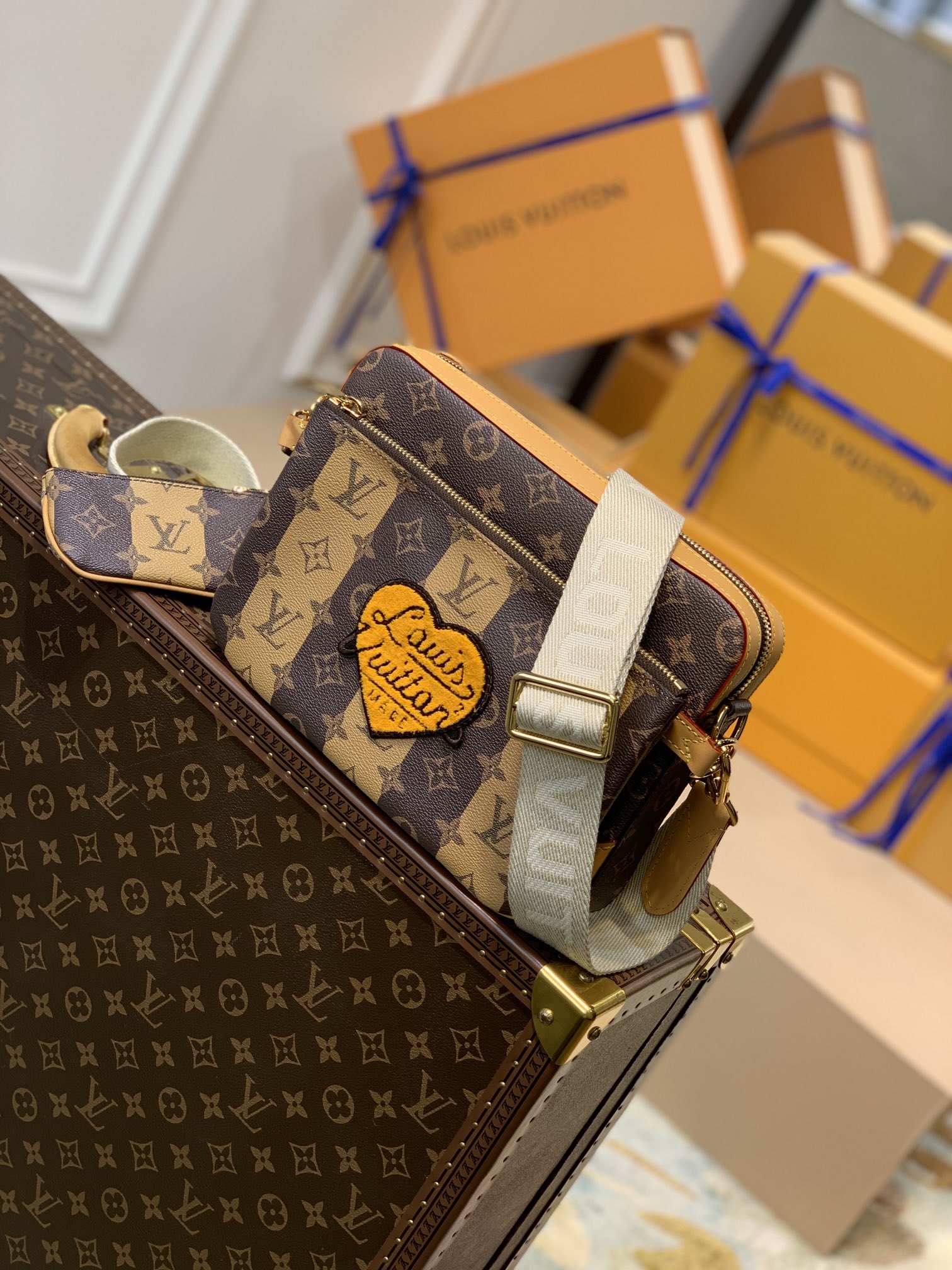 l0*is V*t0n trio handbags-m45965-25*18.5*7cm