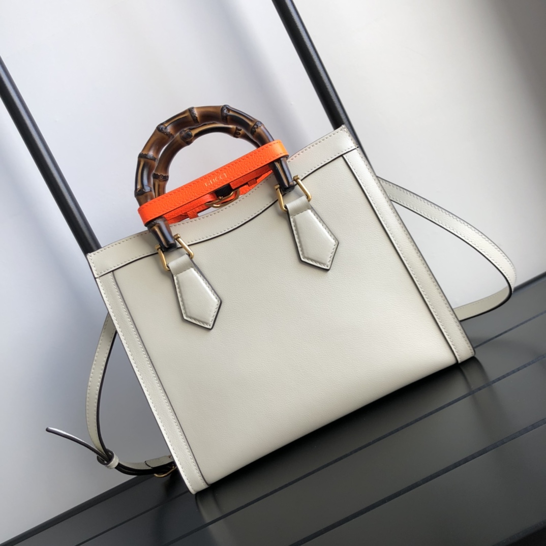 G*u*i diana top handbags