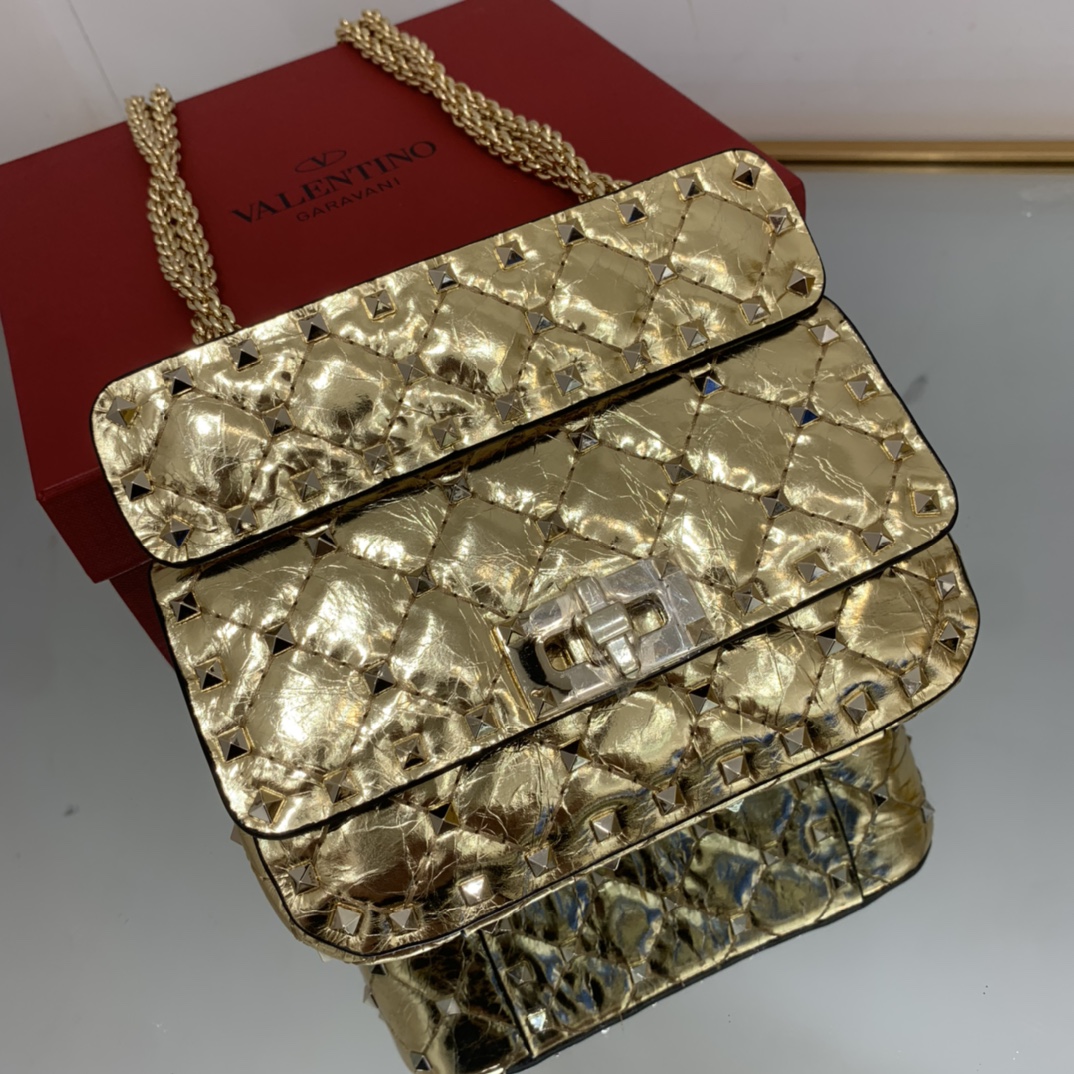 Valentino Garavani Rockstud Spike Bag-17x10x5.5CM