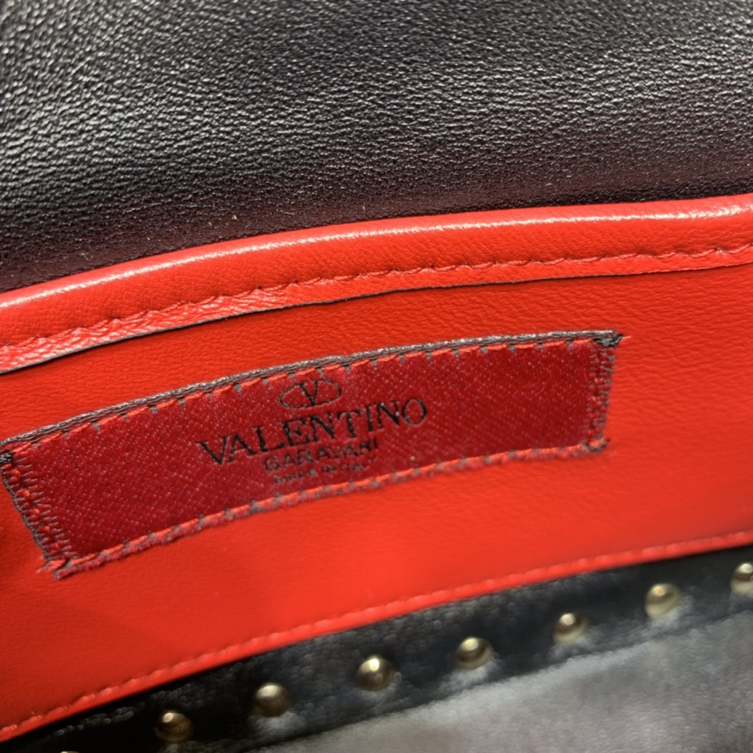 Valentino Garavani Rockstud Spike Bag-17x10x5.5CM