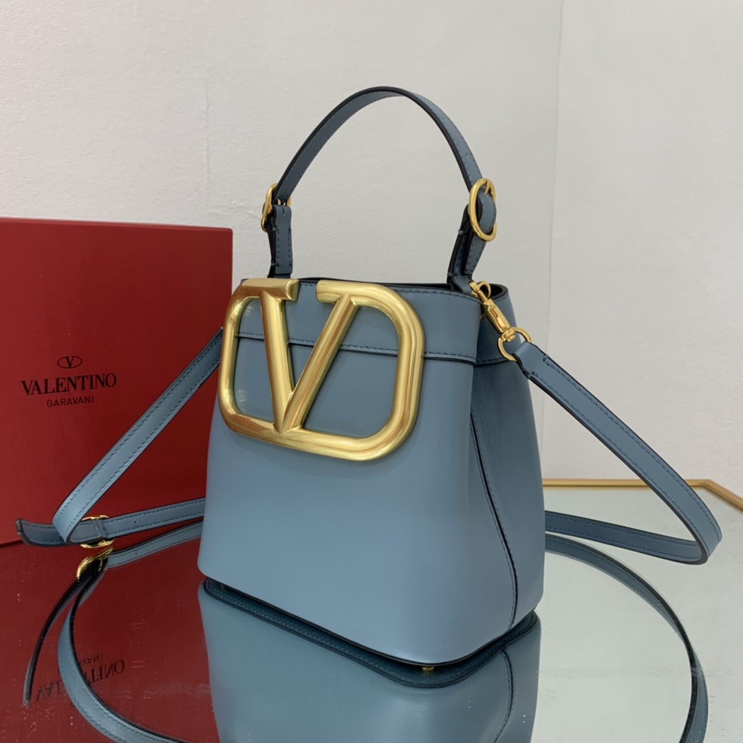valentino garavani S*pervee bag-20*19*12cm