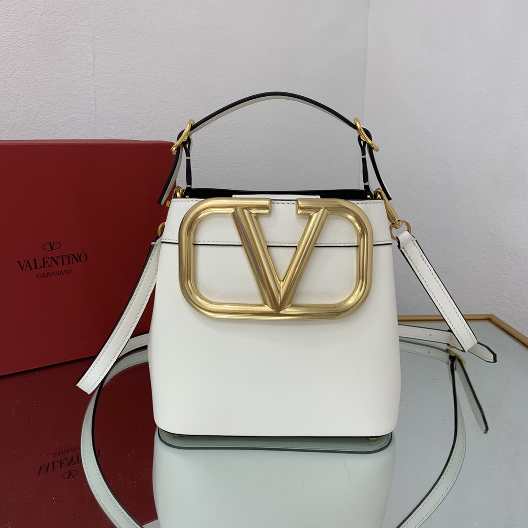 valentino garavani S*pervee bag-20*19*12cm