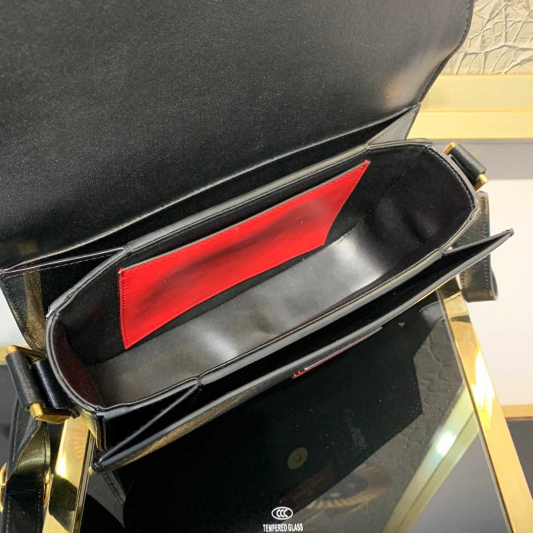 valentino garavani S*pervee handbags-26*8*16cm