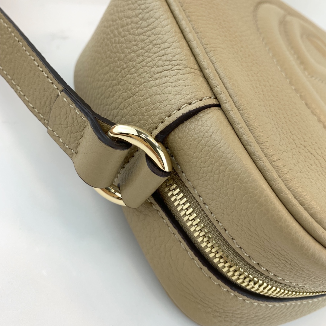 G*u*i soho -21*15*7cm