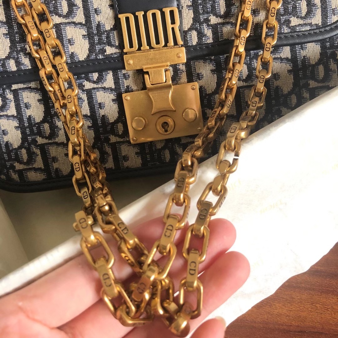 D*or 30 montaigne-24*17*8 cm