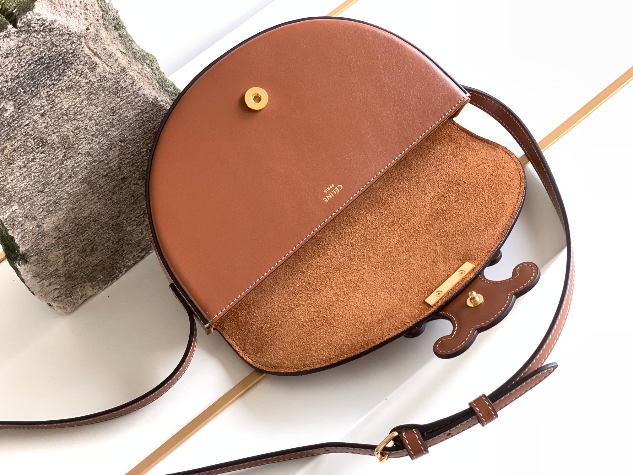 Ce**e besace triomphe bag-23*13.5**6cm