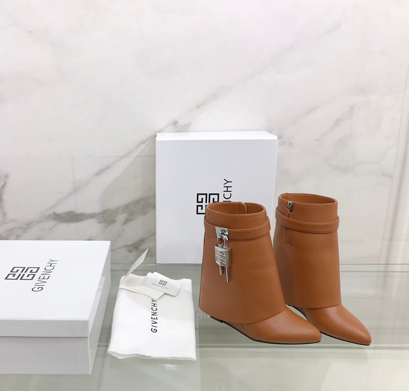 Givenchy Boots(EU35-42)